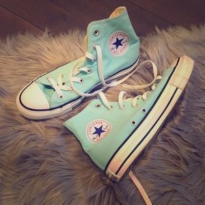 Hightop converse